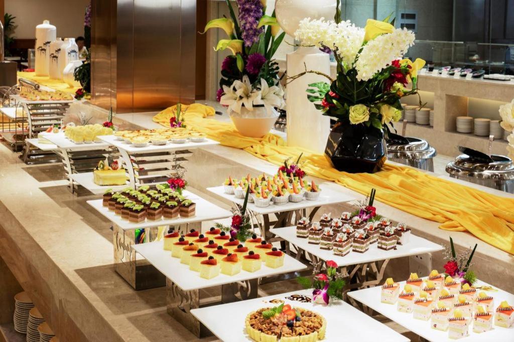 Cheermore Recreation Zhimao Yuan Ecological Leisure Hotel 3*