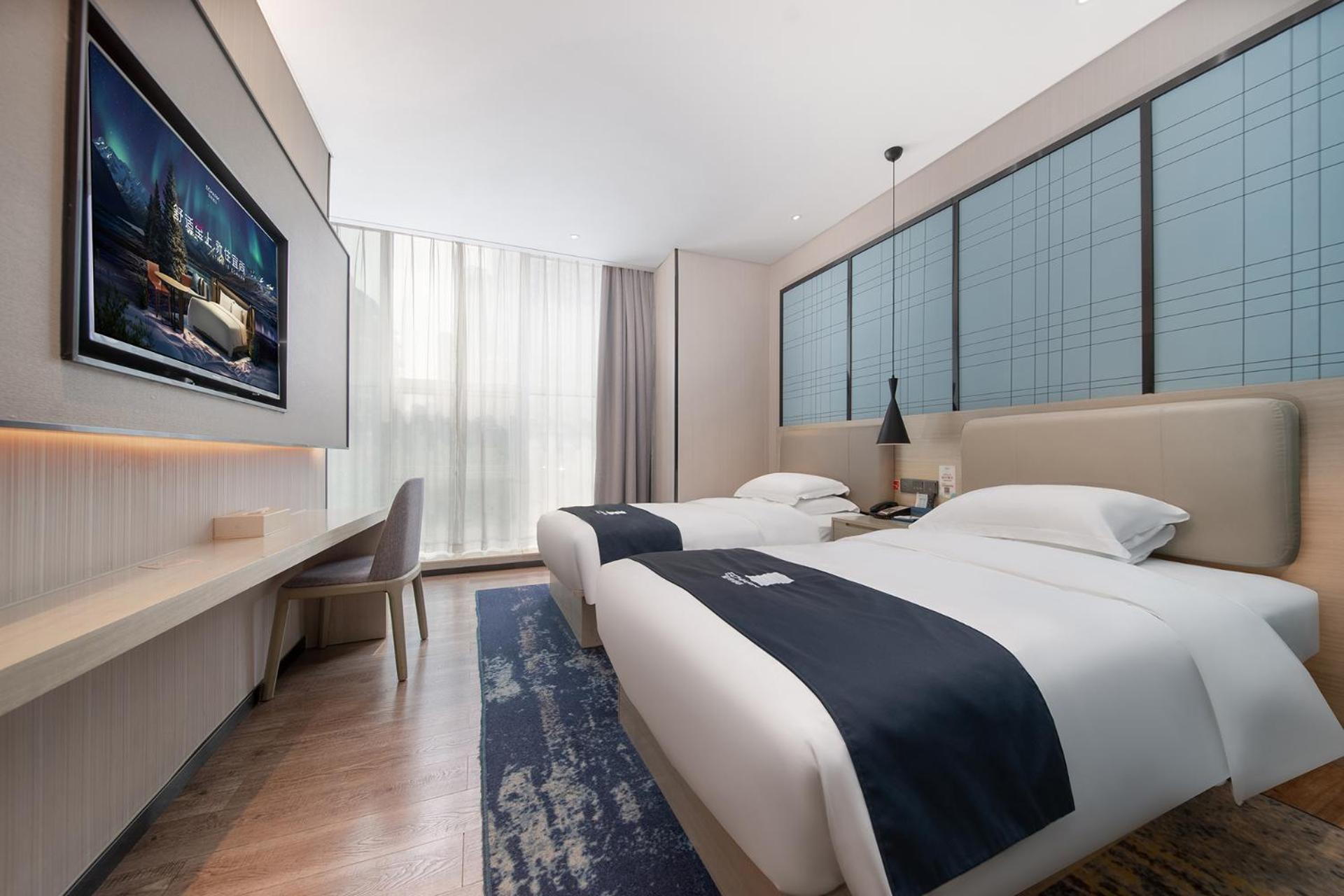 Hotel Echarm International Tower Pazhou Convention And Exhibition Center Lujiang Subway Metro Branch - Free Shuttle Bus To Fair Complex During Fair Period