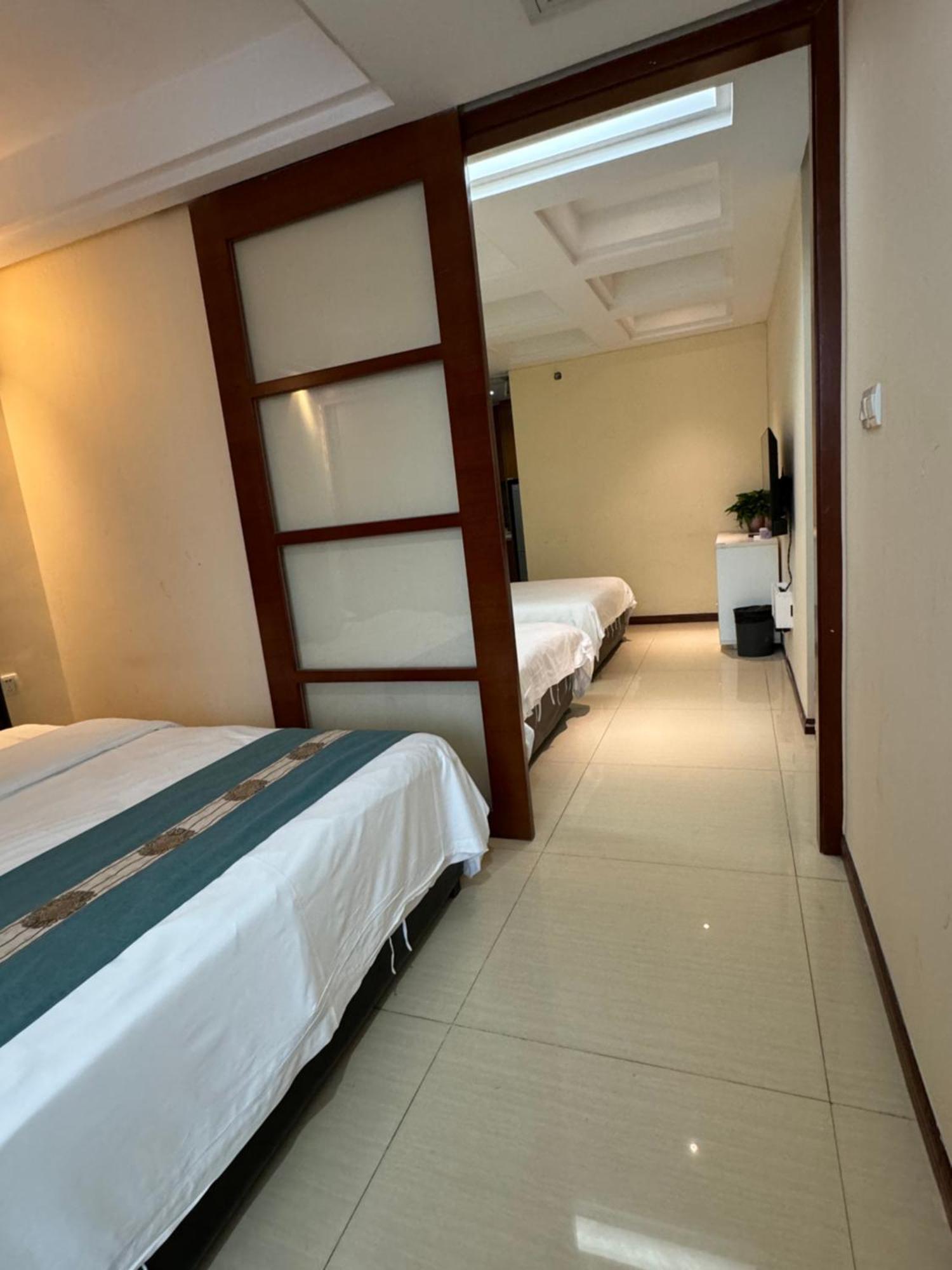 Pangsapuri Waifiden Min Jian Financial Building-free Shuttle Bus During The Fair