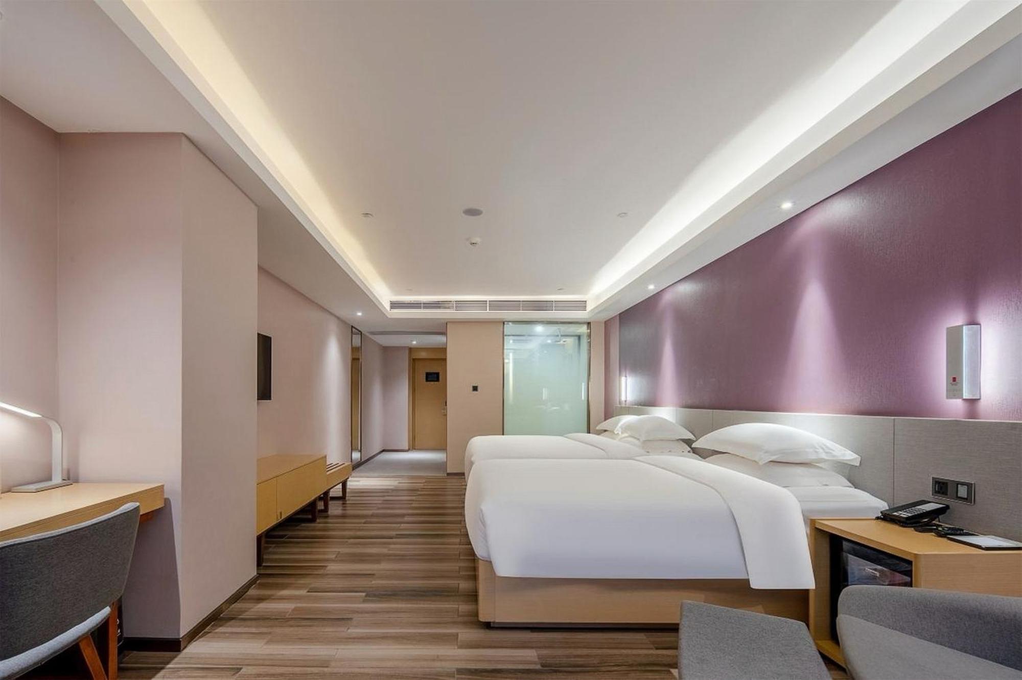 Echarm International Baiyun International Airport Huadu Plaza Branch - Free Deliver Service To Baiyun International Airport & Free Deliver Service To Fair Complex During Fair Period Hotel