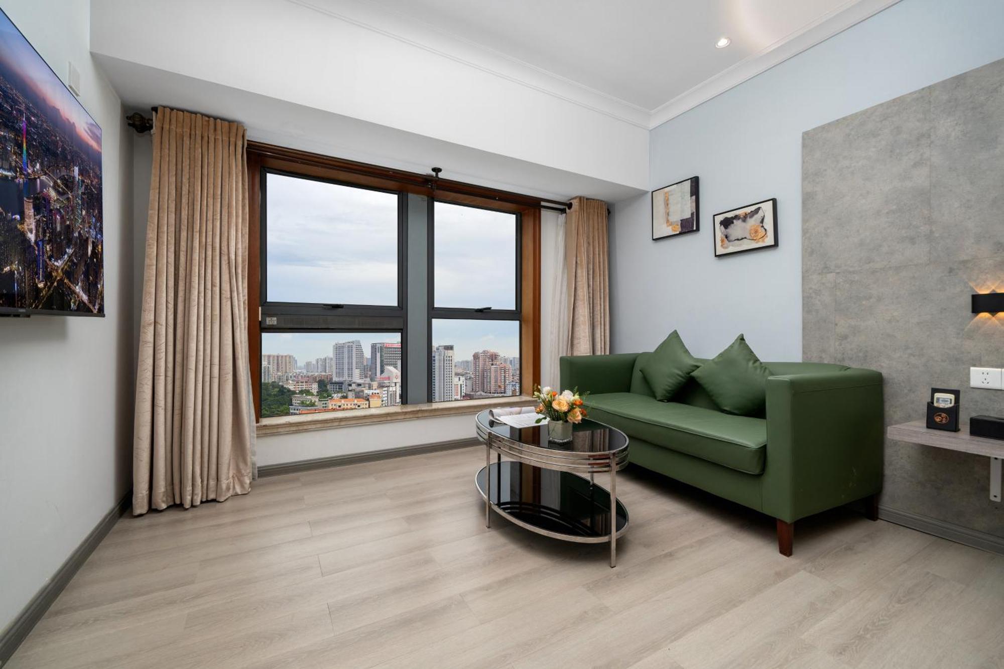 Yilandu Tower Pazhou International Exhibition Center Branch Apartment