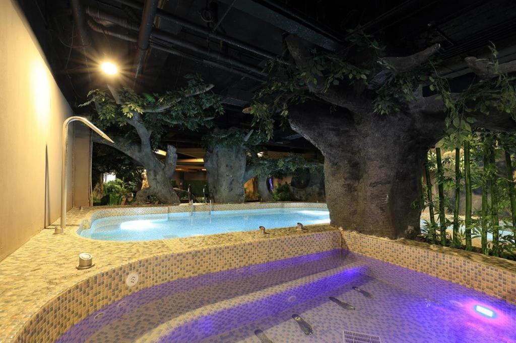 Helston Hotel Guangzhou