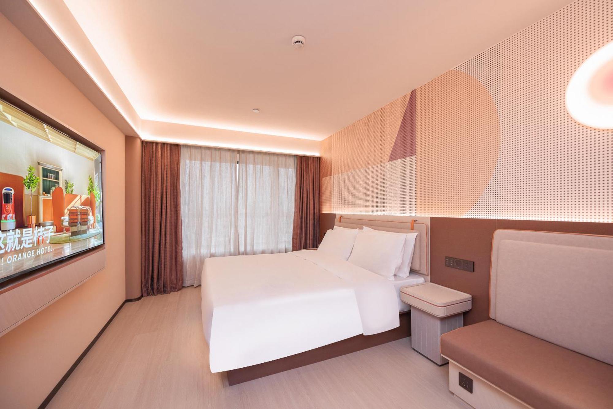 Orange Baiyun Airport Hotel