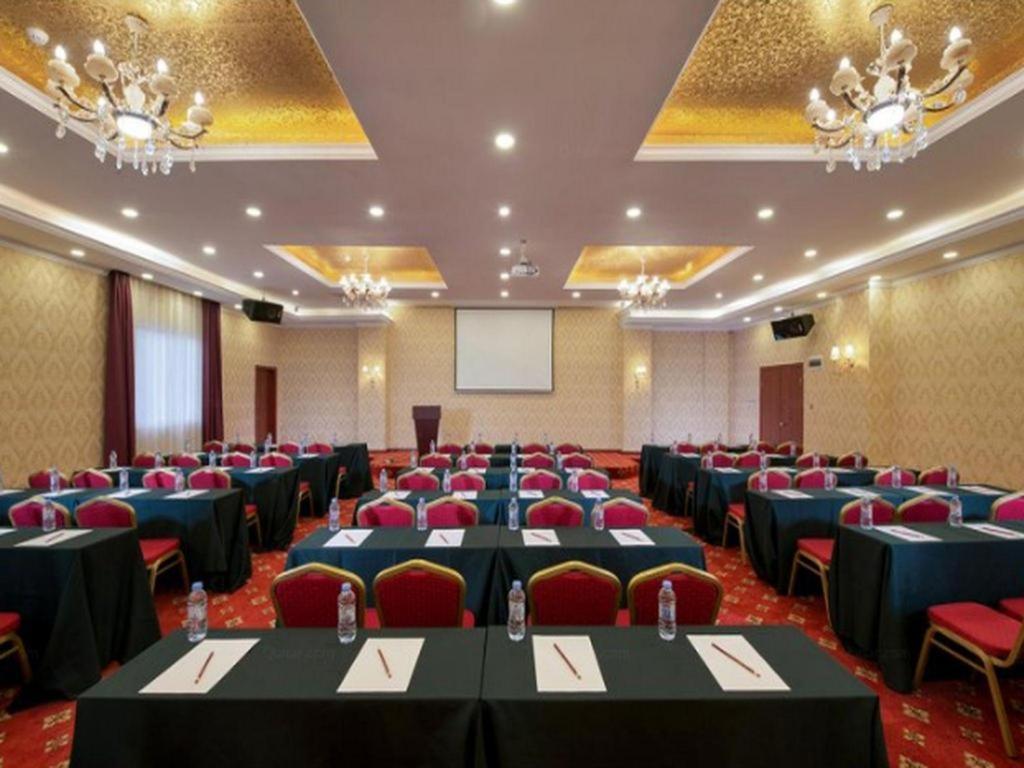 Vienna Changlong Chinese Food Court Branch 3* Guangzhou