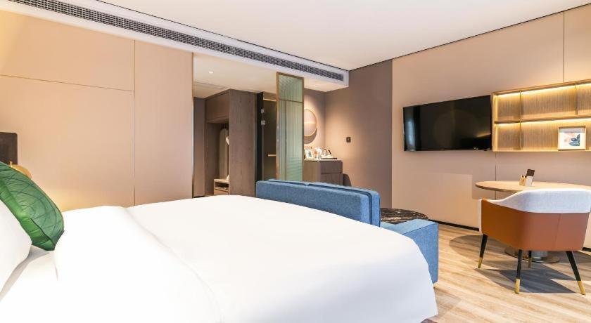 Echarm Junming Paradise Hotel 3*