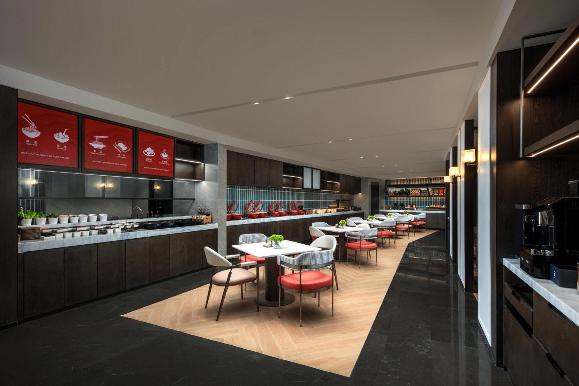 Gwen Jane Hotel 4*