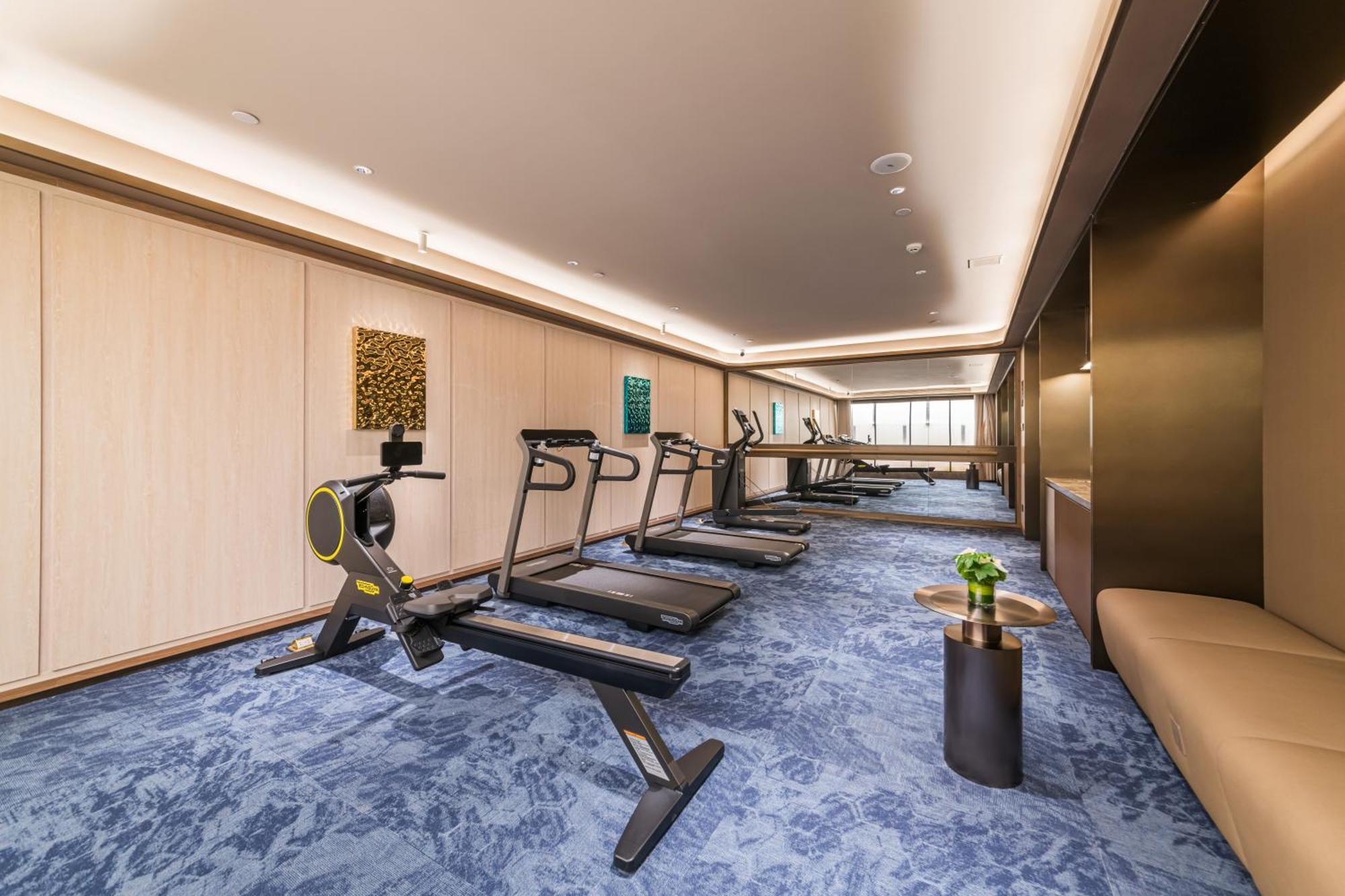 Olympic Sports Centre Financial Crystal Orange 4* Guangzhou