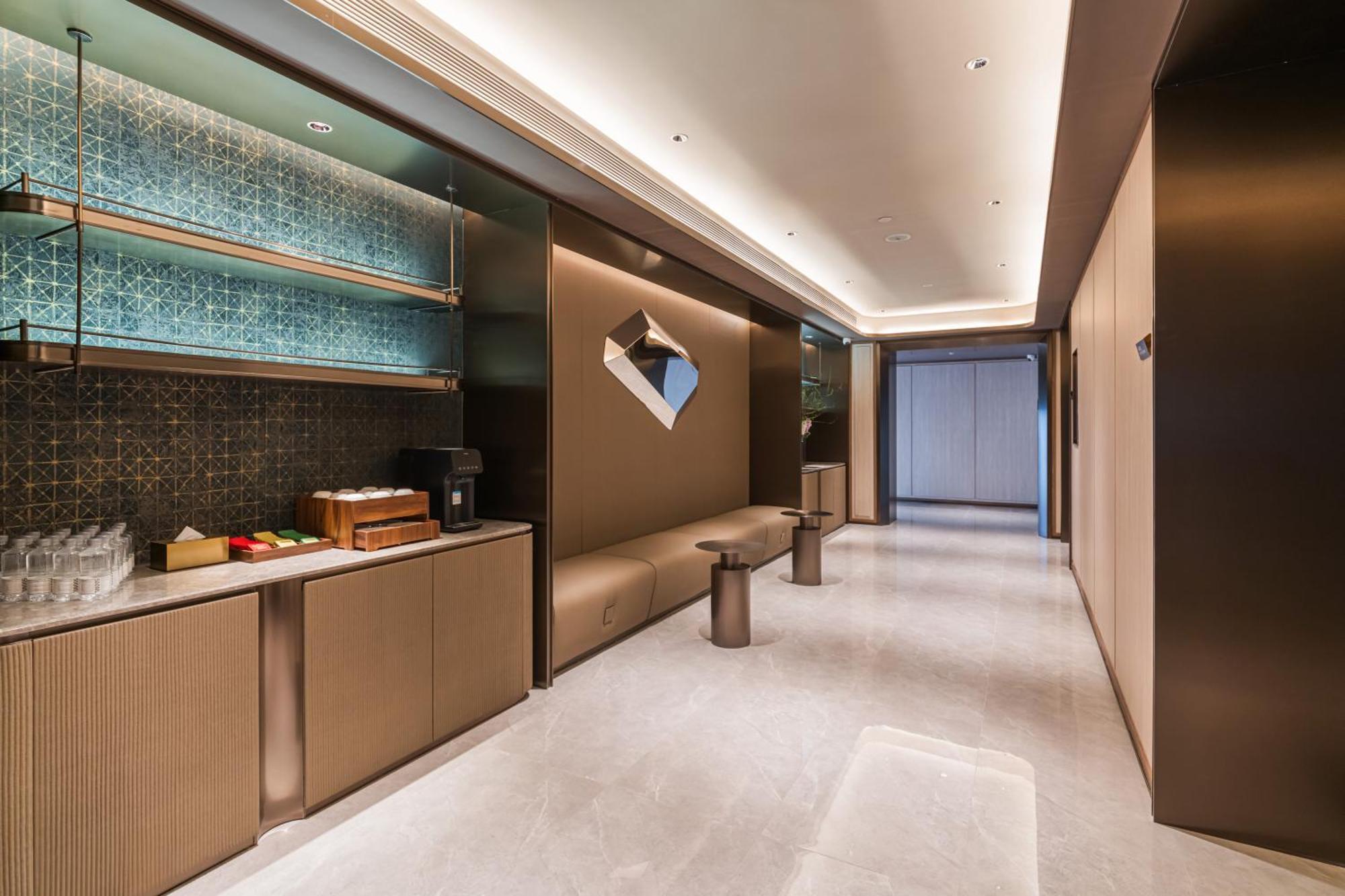 Olympic Sports Centre Financial Crystal Orange Hotel 4*