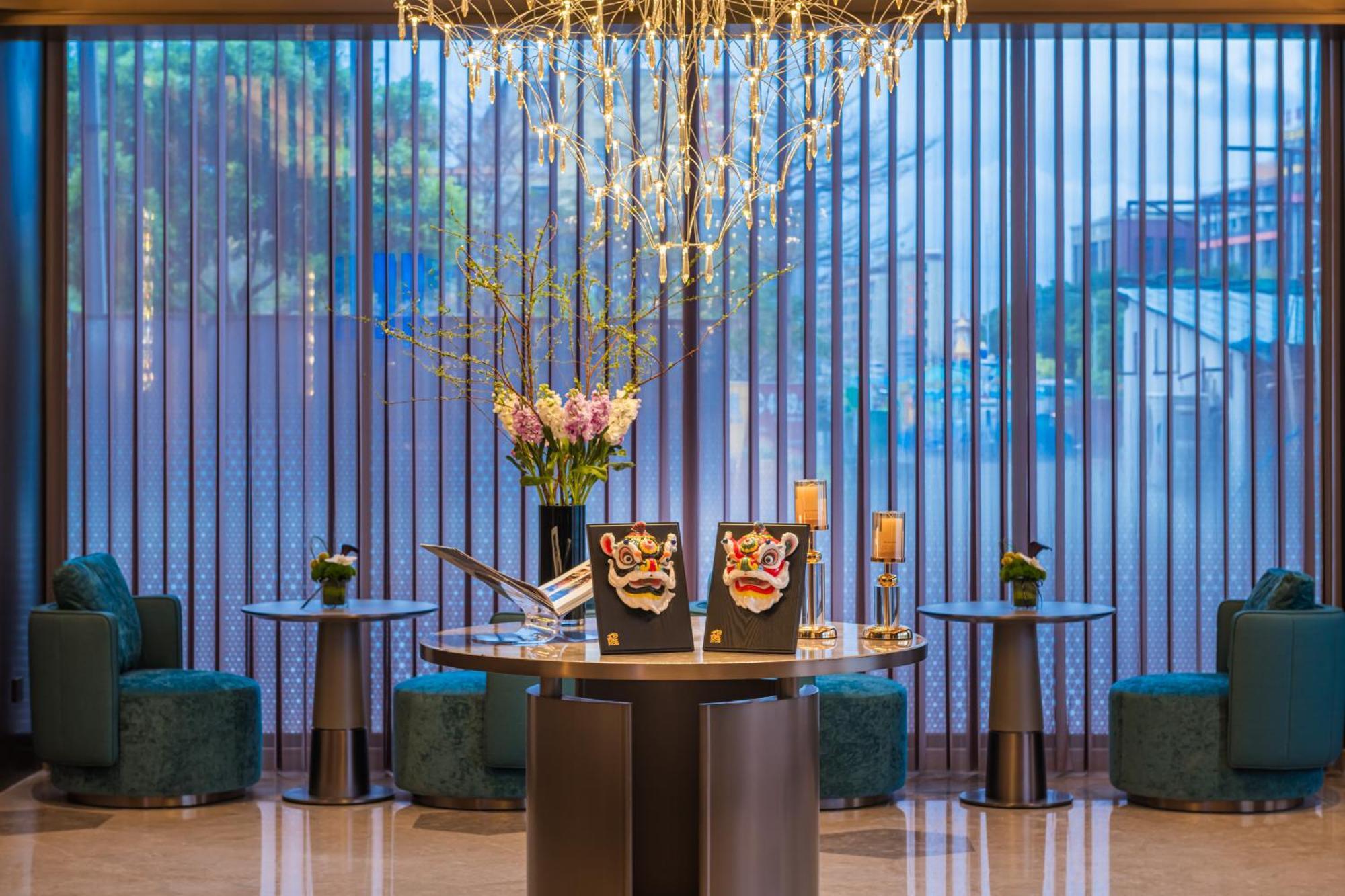 Olympic Sports Centre Financial Crystal Orange Hotel 4*