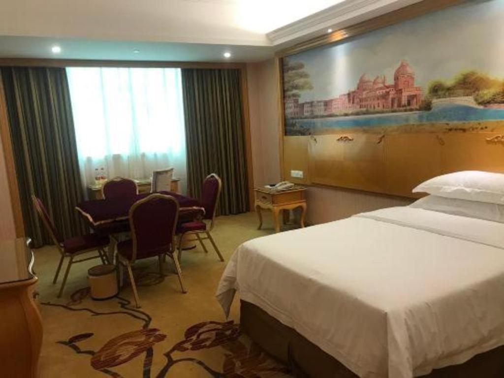 Vienna Huadu Sunac Cultural Tourism Shiling 3* Guangzhou