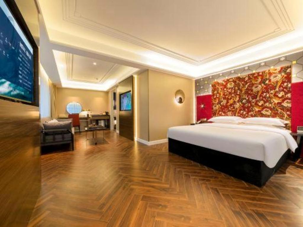 Hotel Metropolo Biayun New Wanda Plaza 3*