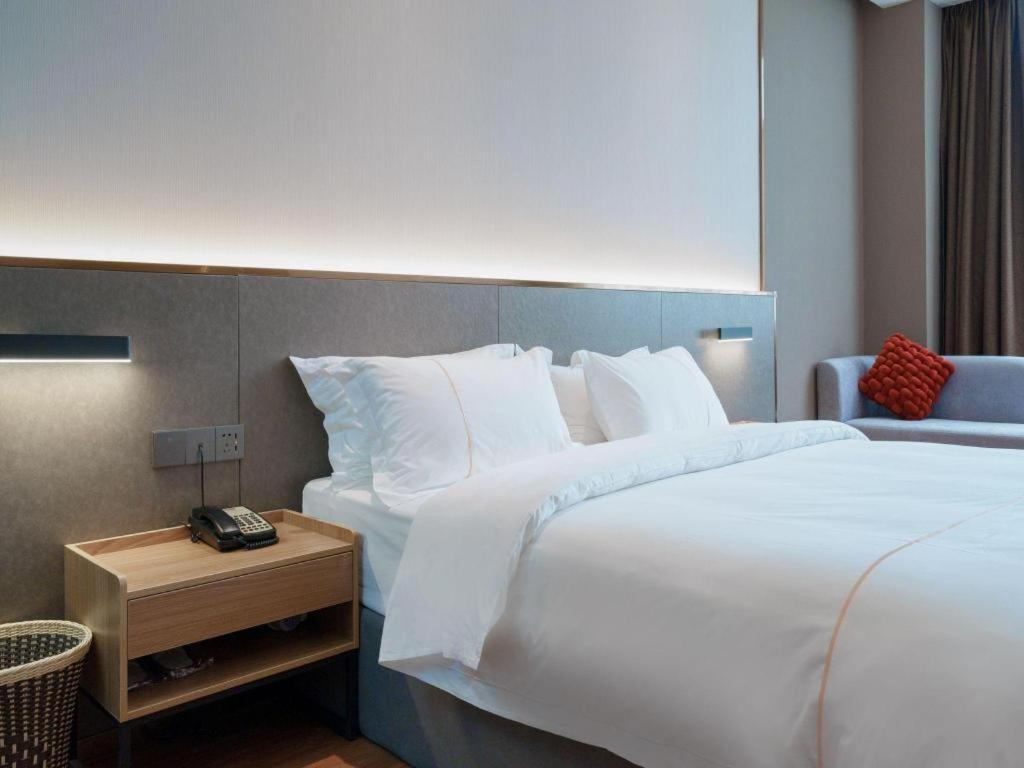 J Town Hotel