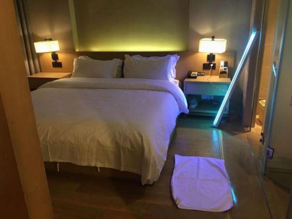 Hotel V8 Ziyuangang Guangzhou