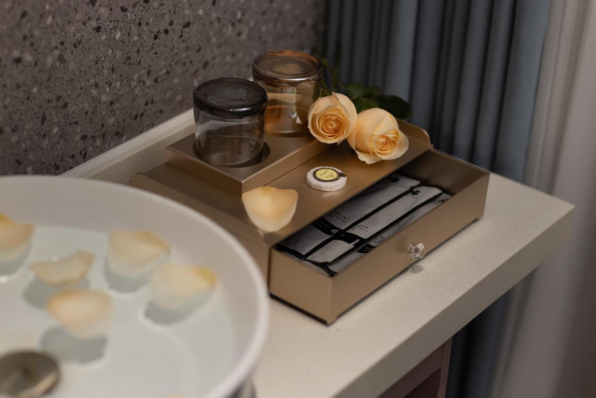 Mercure Junfu International Financial Keyun Road Subway Station Branch