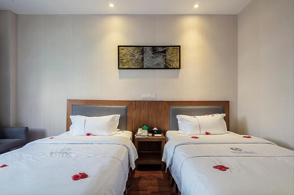 Insail Huangpu Dashadi Metro Station Hotel 3*