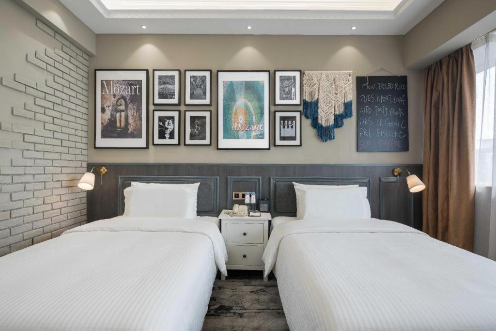 Gondola Hotel Hotel 4*