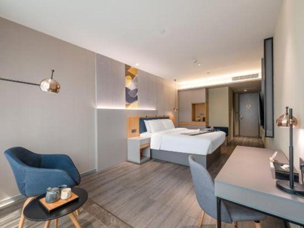 Selected Zhujiang New Town Wuyangcun Metro Station Hotel Guangzhou
