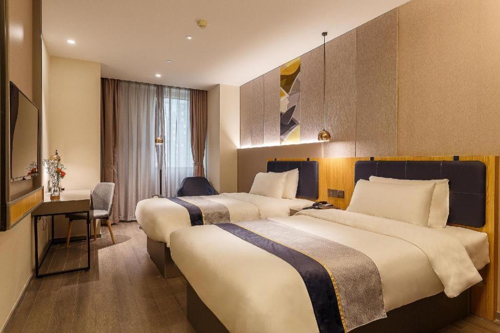 Hotel Selected Zhujiang New Town Wuyangcun Metro Station Guangzhou