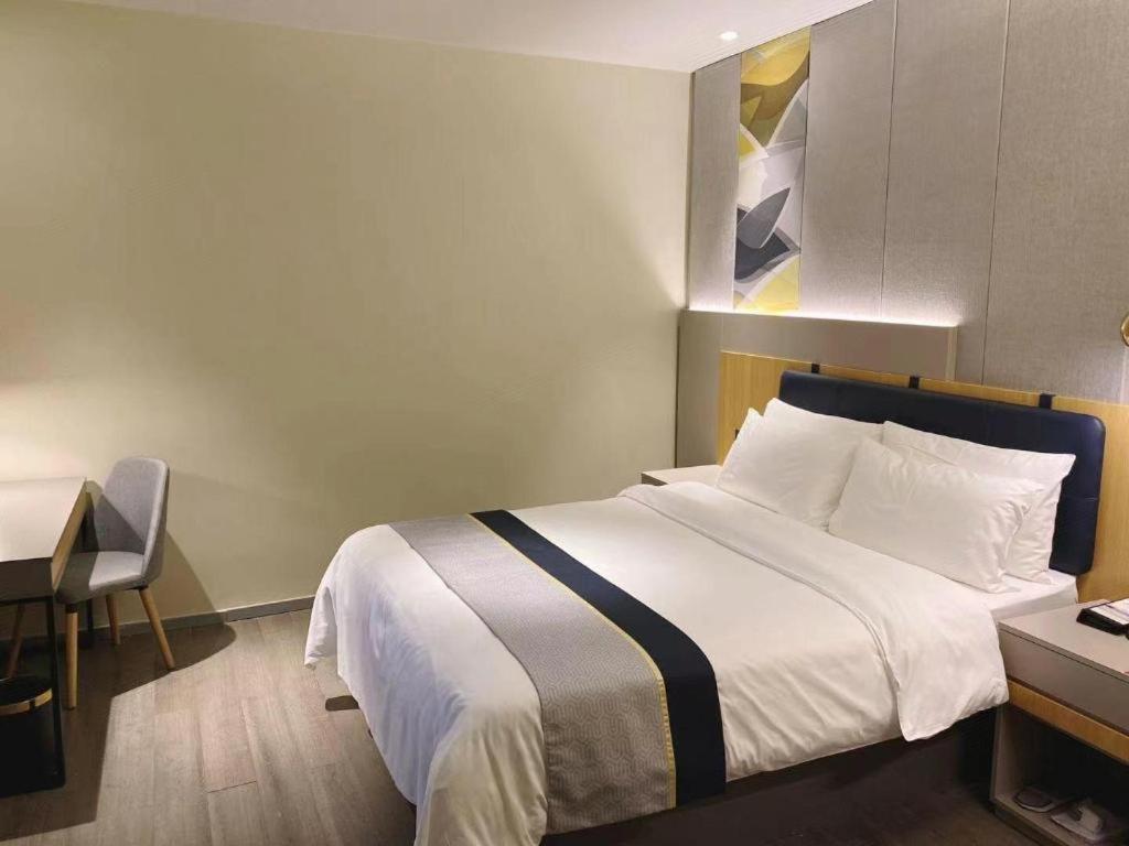 Selected Zhujiang New Town Wuyangcun Metro Station Hotel Guangzhou