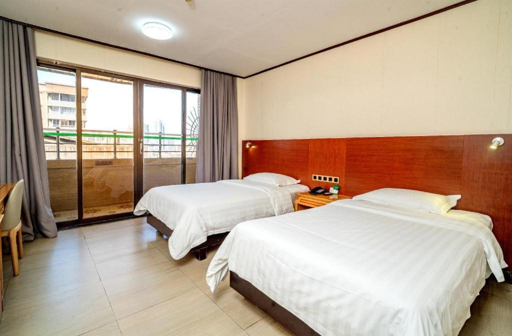 Nanfang Dasha Hotel 3*