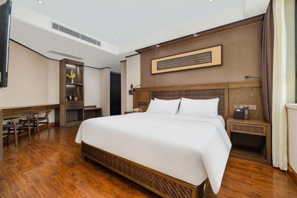 Helston Hotel Guangzhou