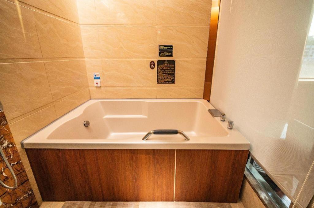 Hotel Helston Guangzhou