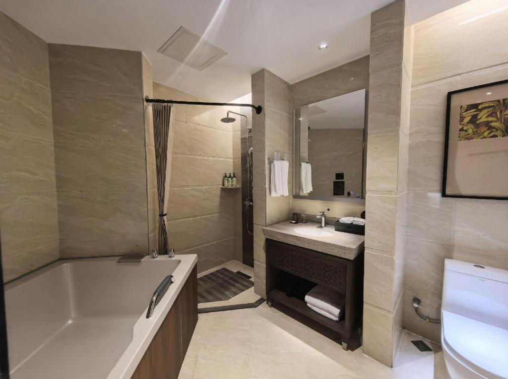 Hotel Helston 4*
