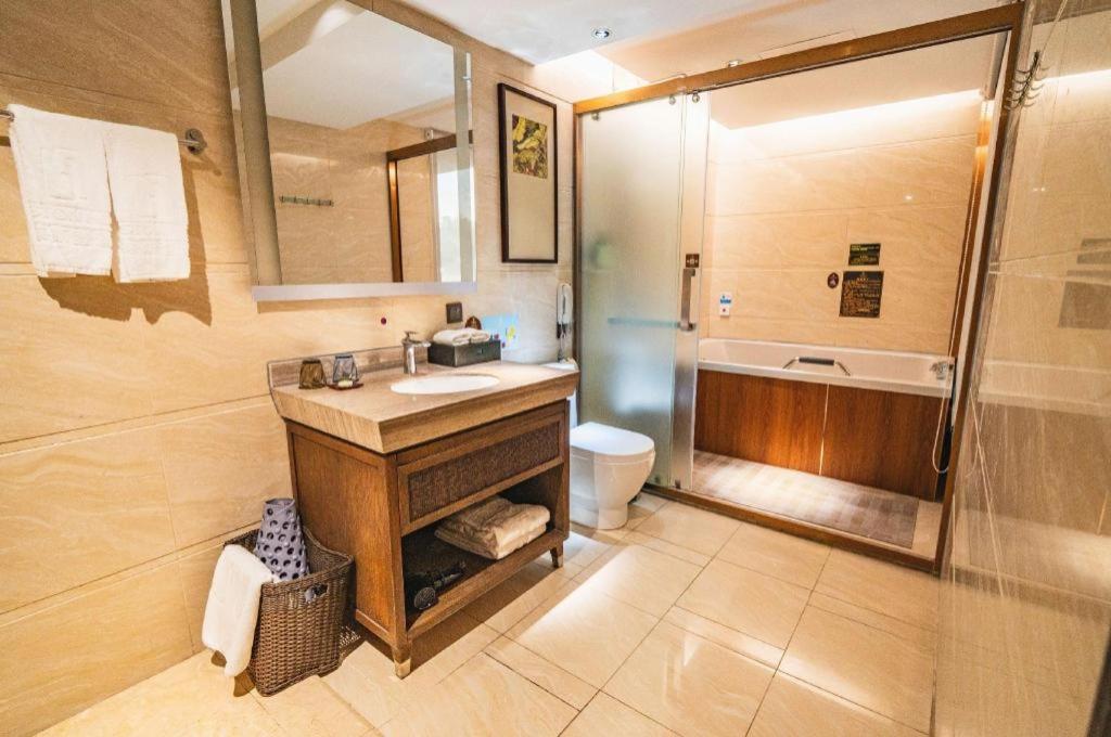 Hotel Helston 4*