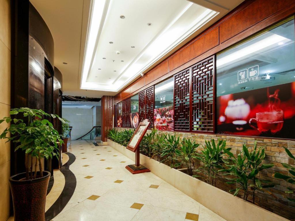 Nan Guo 4*
