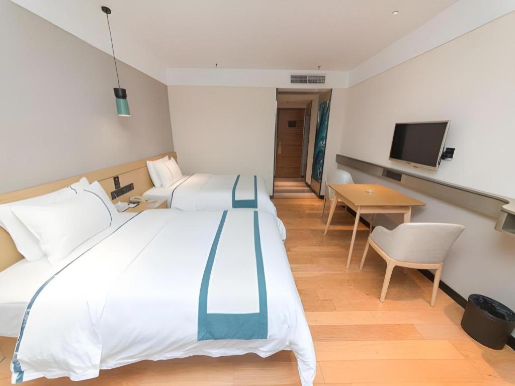 Comfort Panyu Qiaonan Aoyuan Plaza 2* Guangzhou