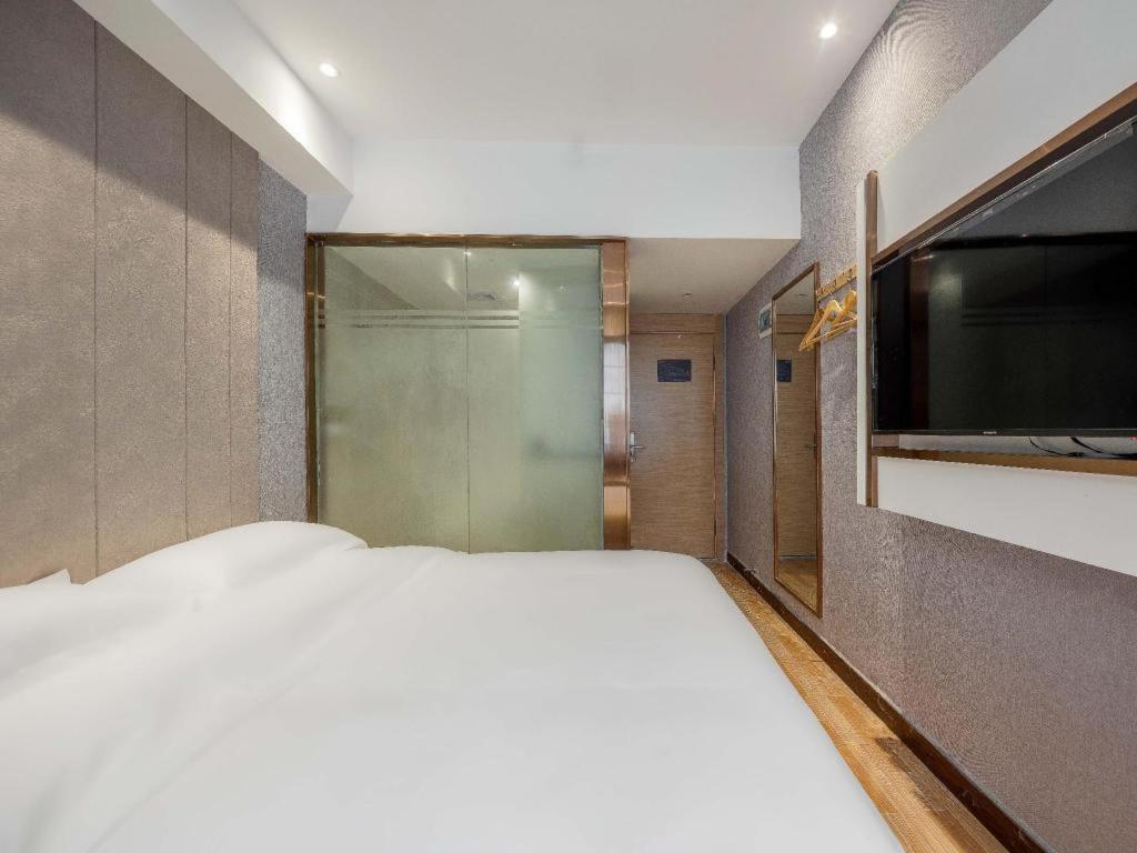 Hotel Yimi Yuexiu Park North Branch 2*