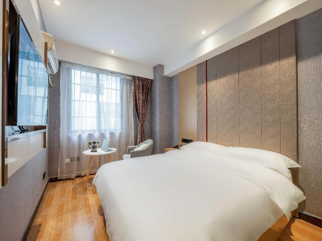 Yimi Yuexiu Park North Branch Hotel