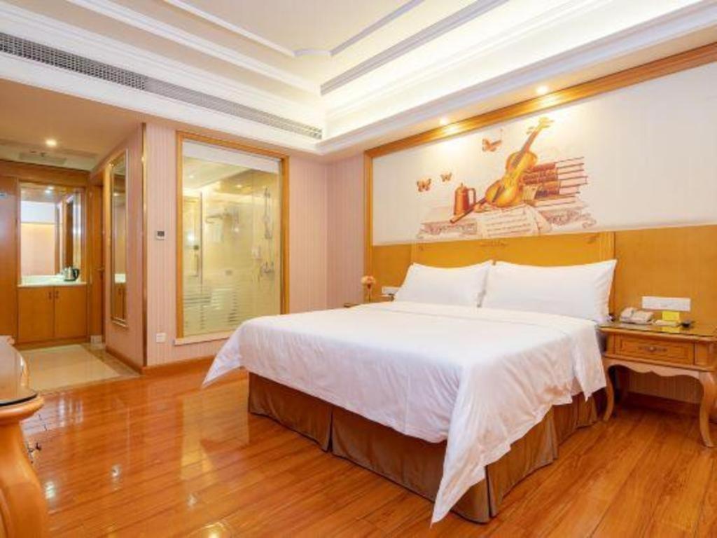 Hotel Vienna International Jichang Road Huangshi 4*