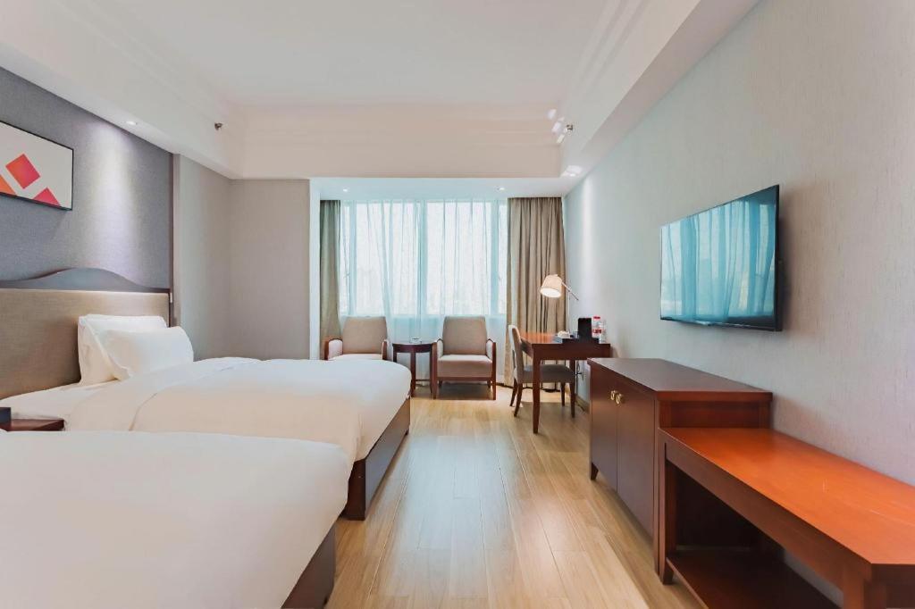 Borrman Tower Zhongda Metro Station Pazhou Exhibition Hotel