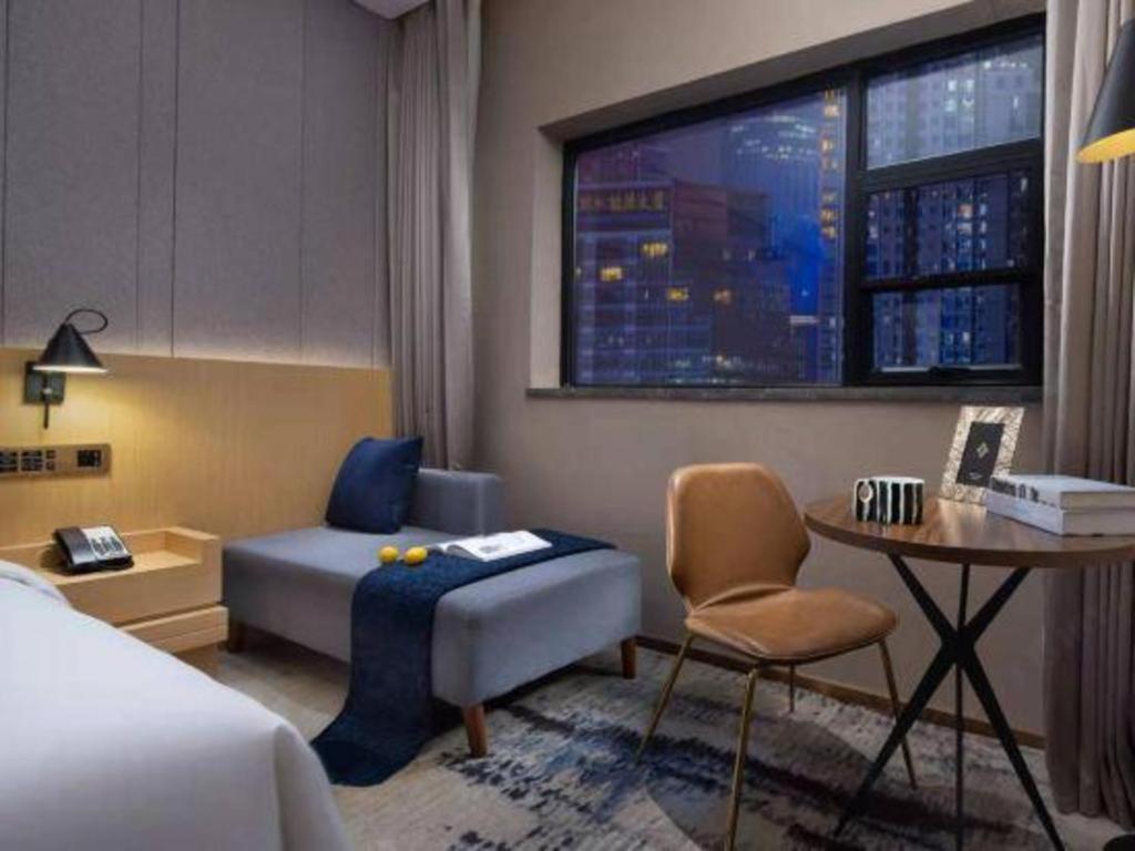 Laika Huanshi East Road Hotel