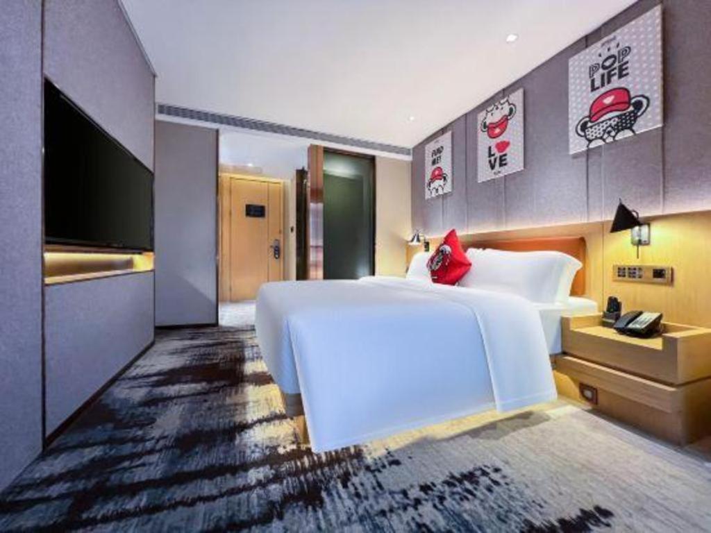 Hotel Laika Huanshi East Road