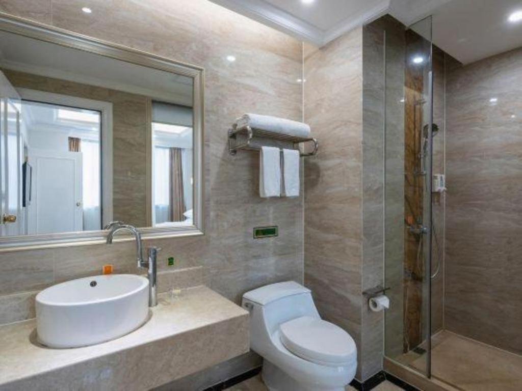 Hotel Vienna Baiyun College Jinyuan Plaza
