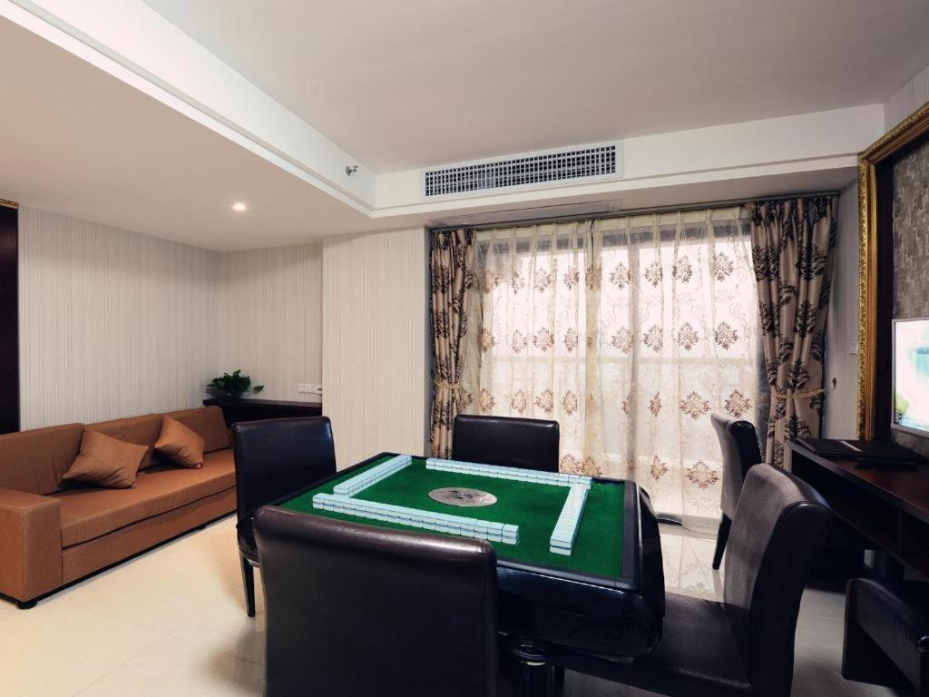 Hotel Junye International