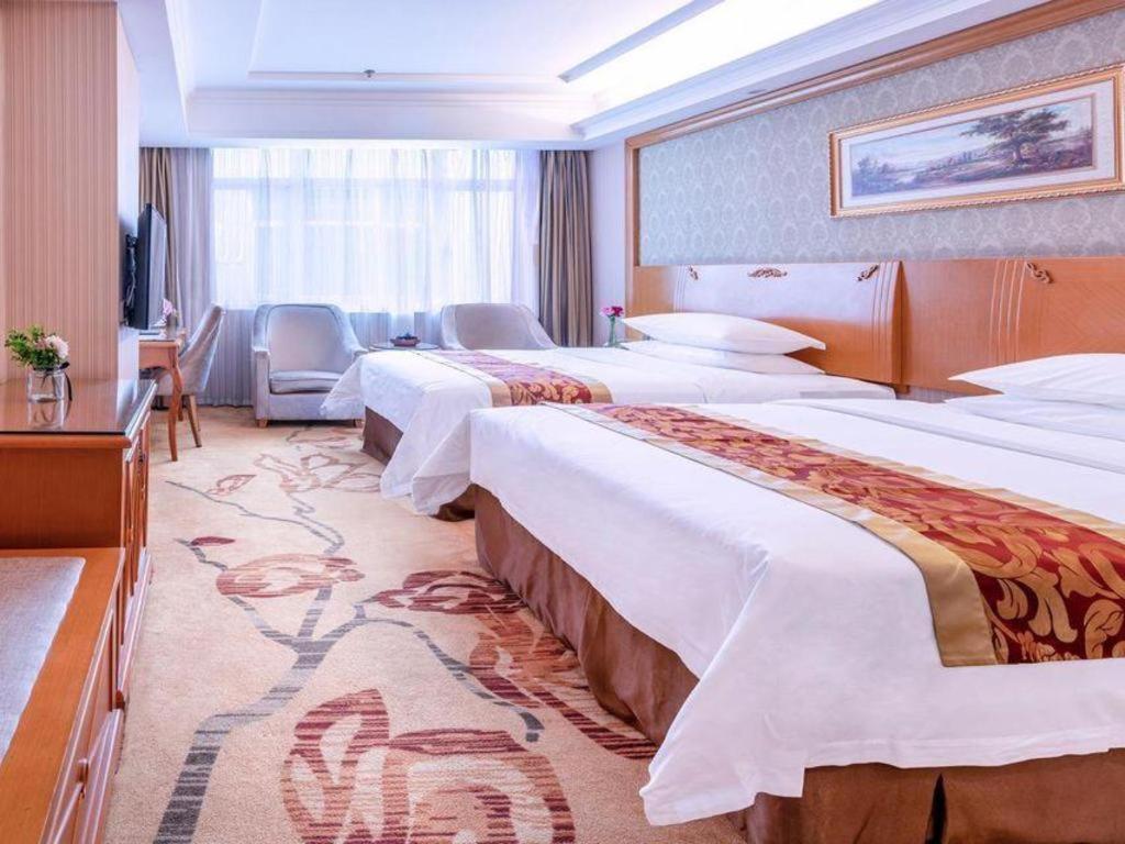 Hotel Vienna Tianhe South China Botanical Garden Metro Station
