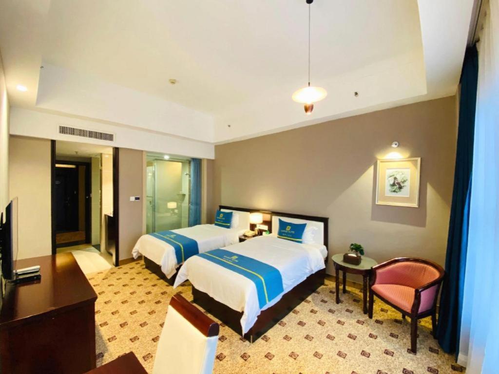Junyue Hotel