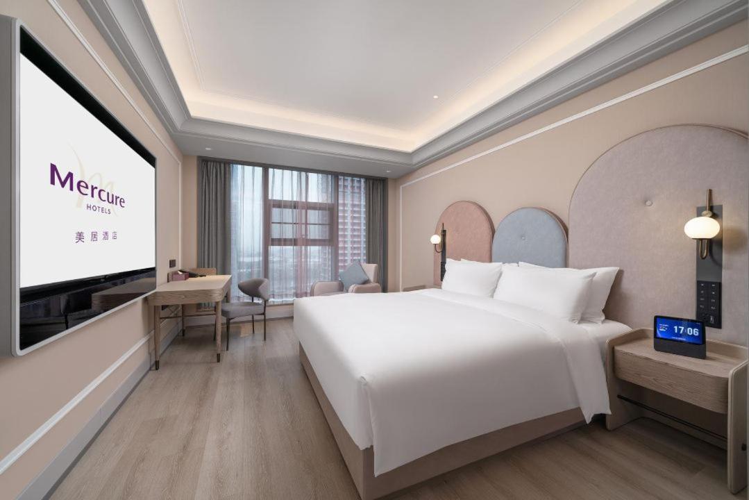 Hotel Mercure Financial