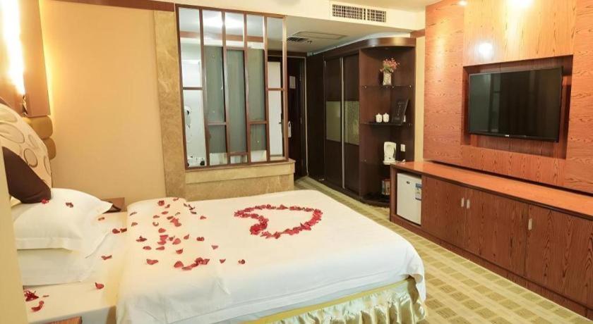 Airport Liwan Hotel 2* Guangzhou