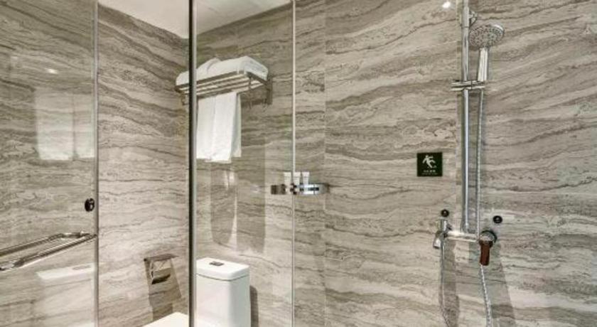 Hotel Insail Dongshankou Subway Station 3*