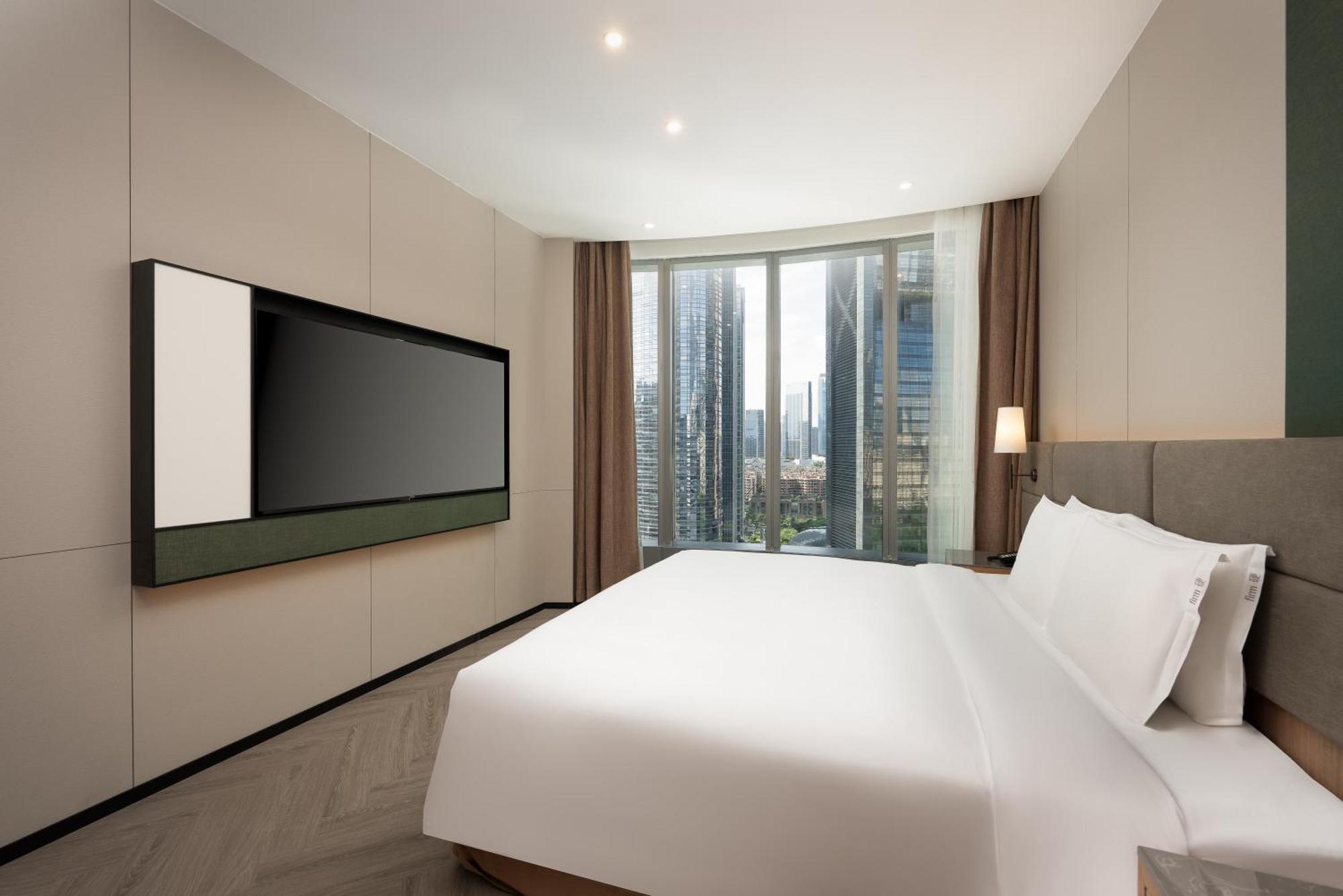 Zhujiang New Town By Ihg Guangzhou