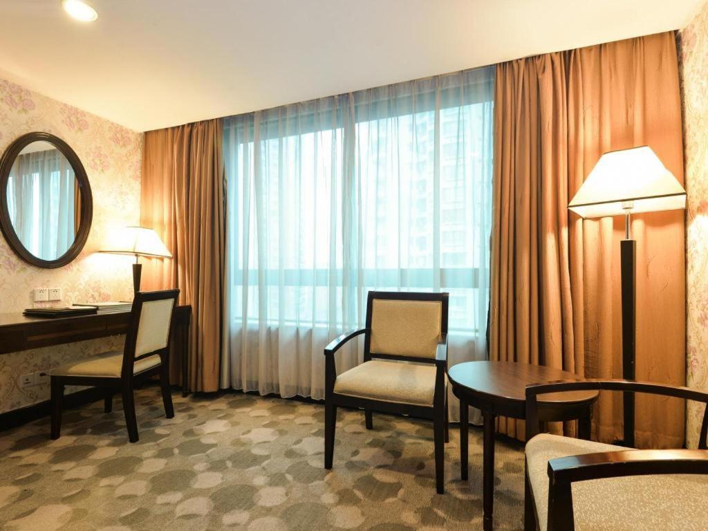 New Pearl River Canton