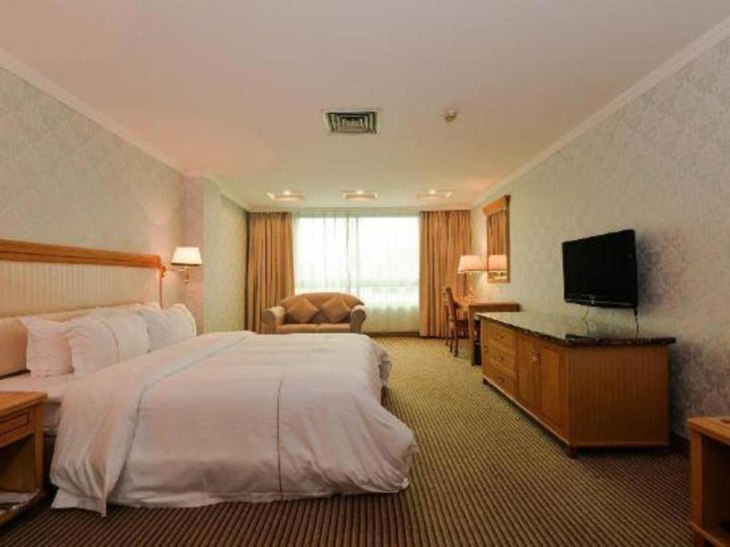 New Pearl River Hotel
