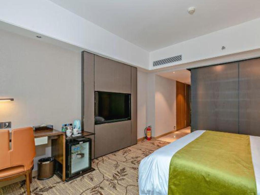 New Pearl River Hotel