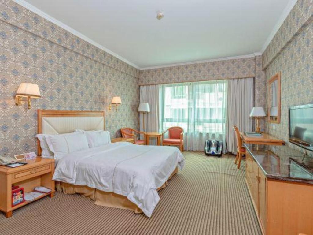 New Pearl River Hotel