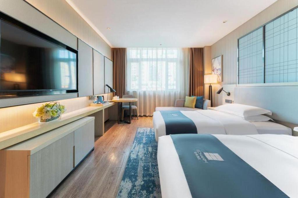 Hotel Echarm Changlong Shiqiao Metro Station 3*