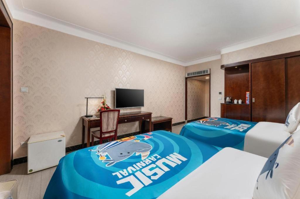 Hotel Navy Hua 4*